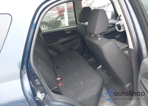 2011 Suzuki Sx4 Technology (Nav) из США, поврежденный, VIN JS2YA5A53B6300354